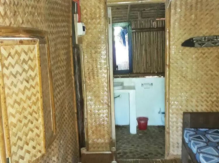 هتل Love And Peace Deep Jungle And River Resort