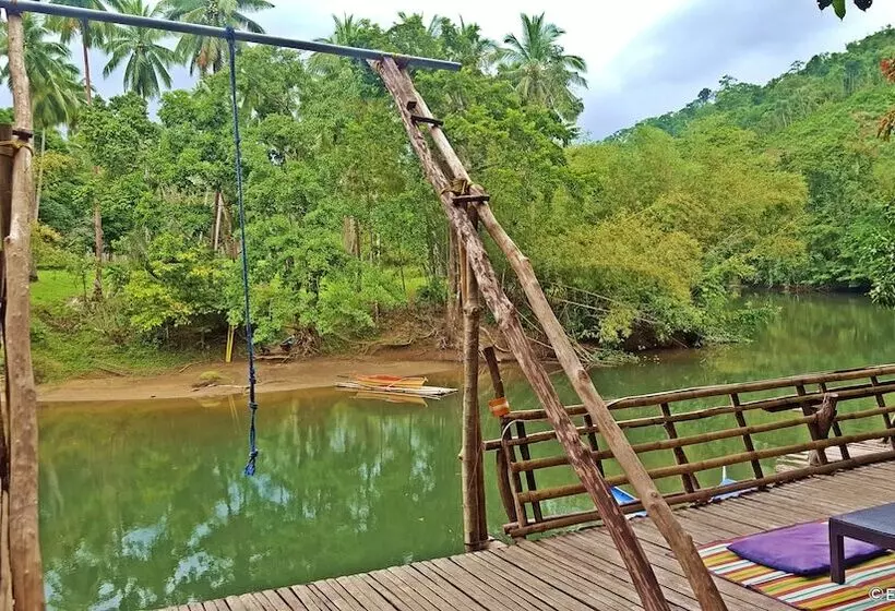 هتل Love And Peace Deep Jungle And River Resort