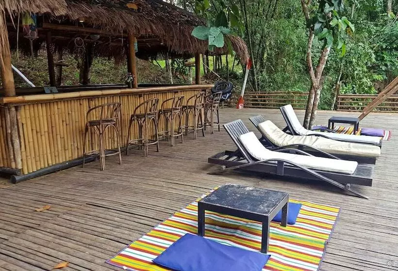 هتل Love And Peace Deep Jungle And River Resort