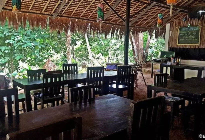 هتل Love And Peace Deep Jungle And River Resort