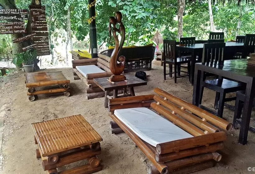 هتل Love And Peace Deep Jungle And River Resort