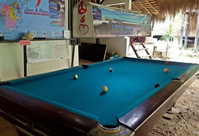 هتل Love And Peace Deep Jungle And River Resort