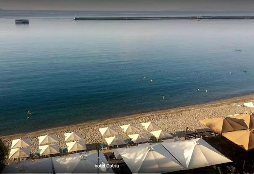 فندق Ostria