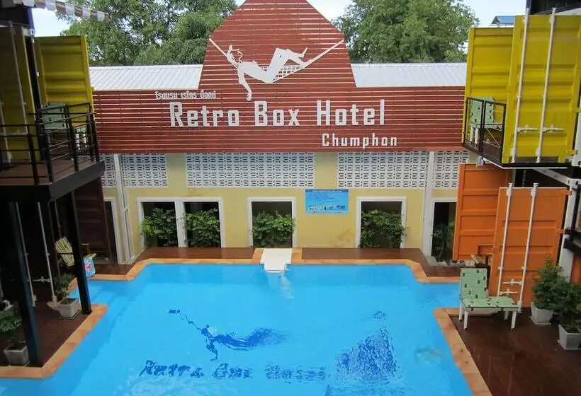 Retro Box Hotel Chumphon