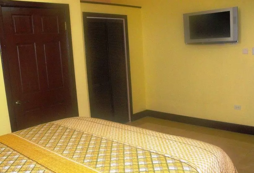 هتل Tropik Leadonna