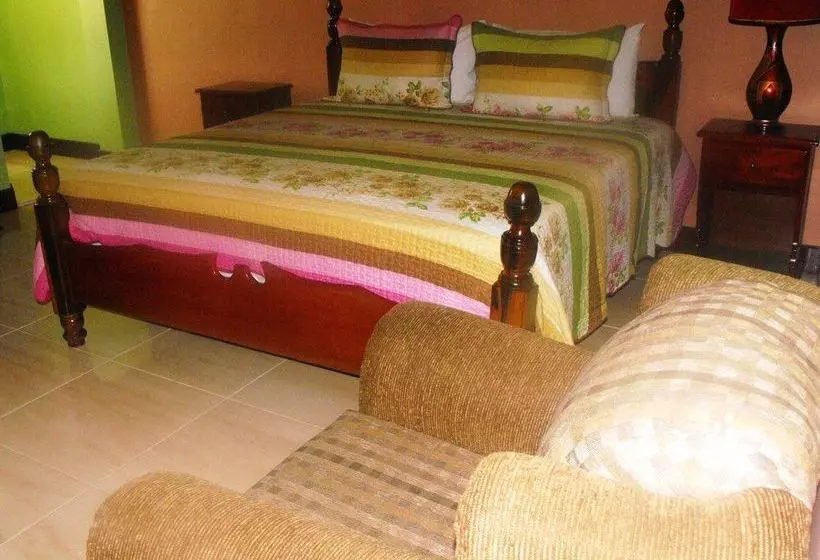 هتل Tropik Leadonna