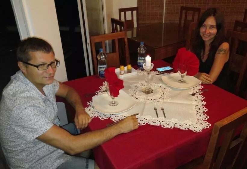 Отель Villa Baywatch Rumassala