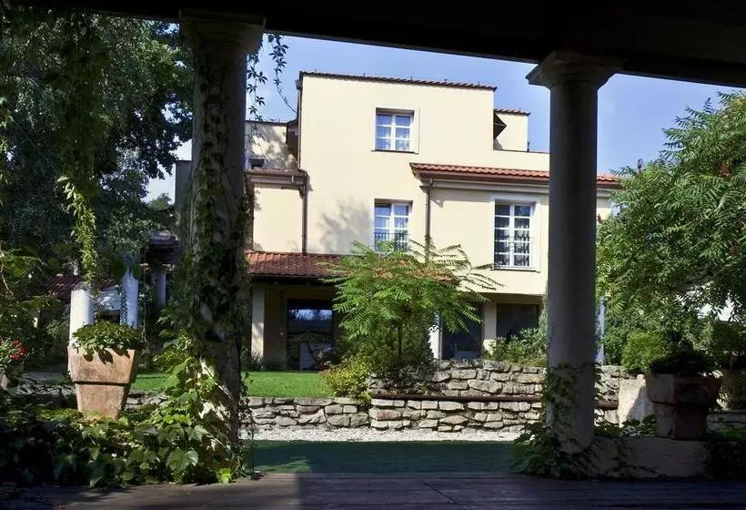Отель Villa Park Wesola