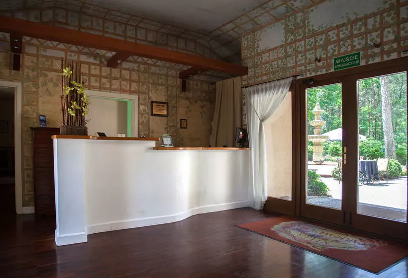 Отель Villa Park Wesola