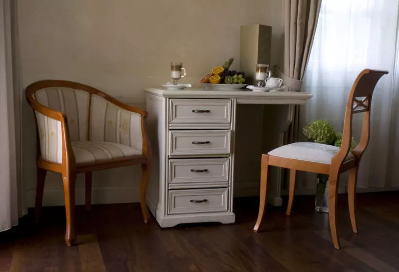 Отель Villa Park Wesola