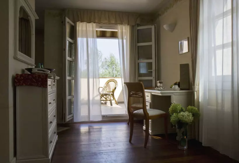 Отель Villa Park Wesola