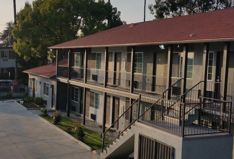 Мотель Jewel City Inn