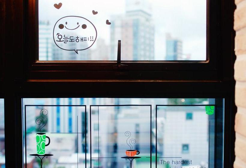 Pansiyon Y S House   Hostel