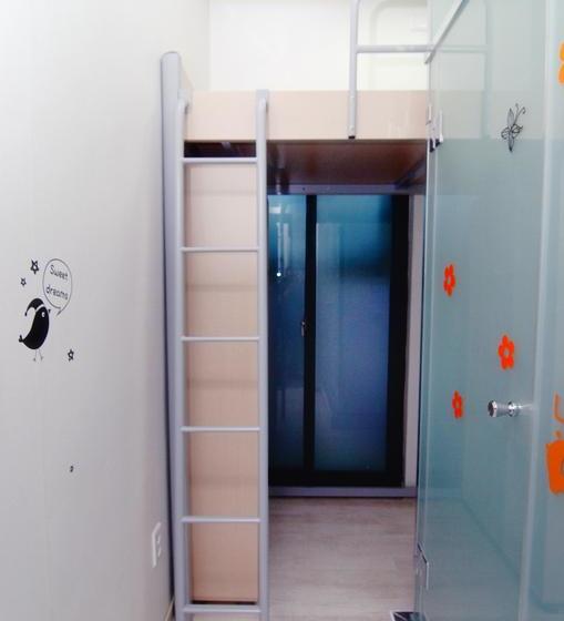 Pansiyon Y S House   Hostel