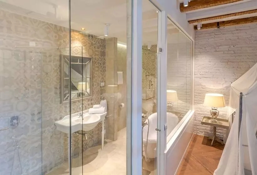 Pensionat Procurator 7 Luxury Rooms