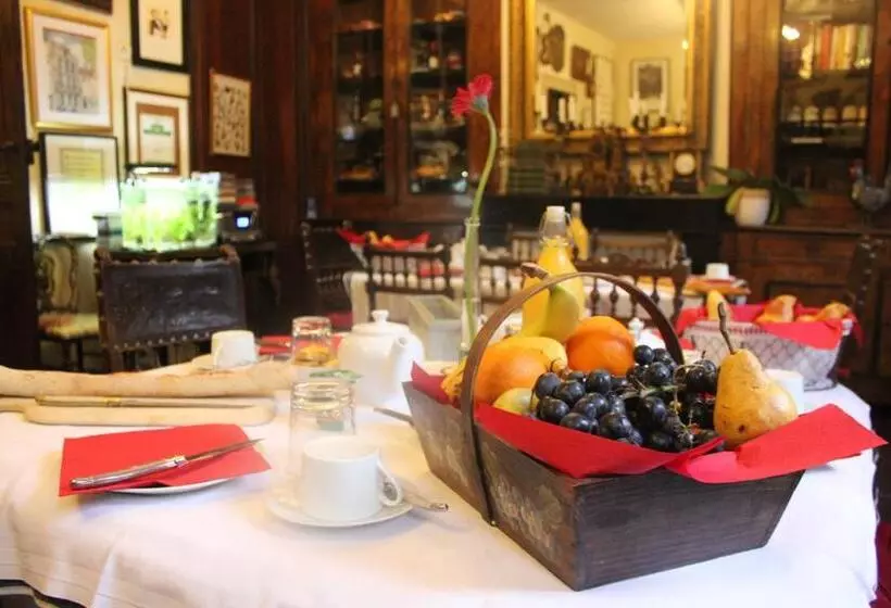 Пансион Villa St Simon