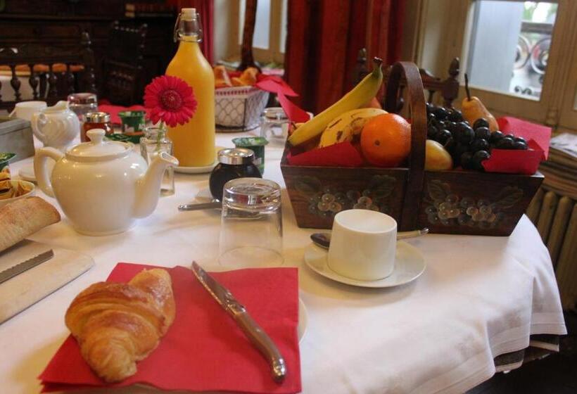 Пансион Villa St Simon