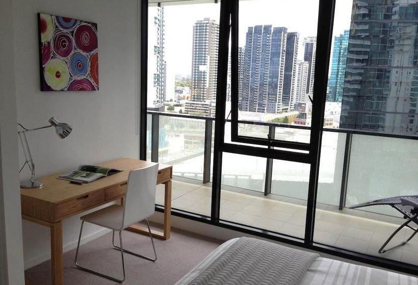 Wyndel Apartments Southbank Views