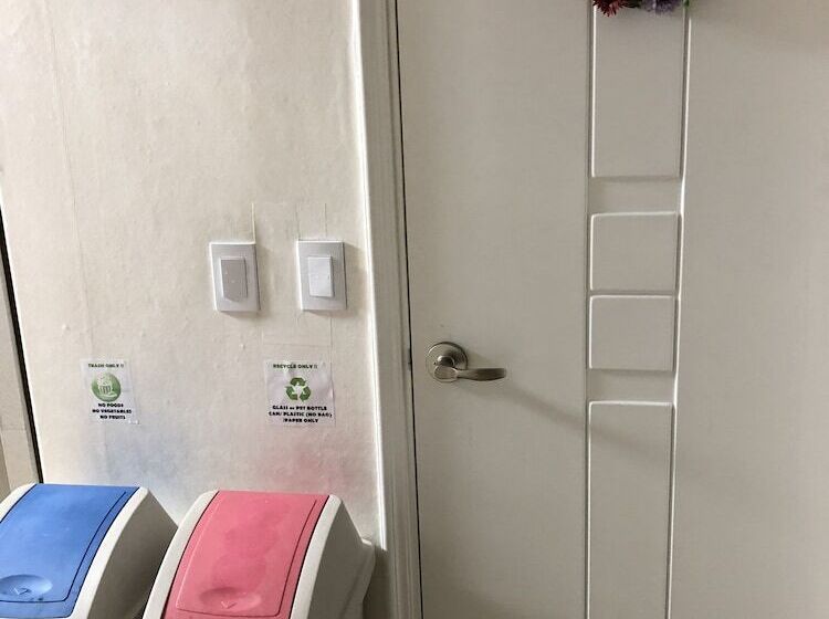 Amuse Guest House   Hostel