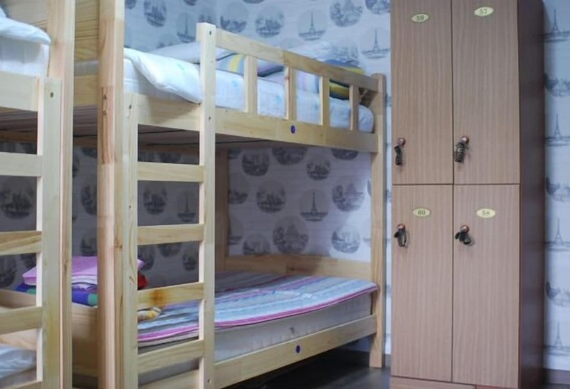 Amuse Guest House   Hostel