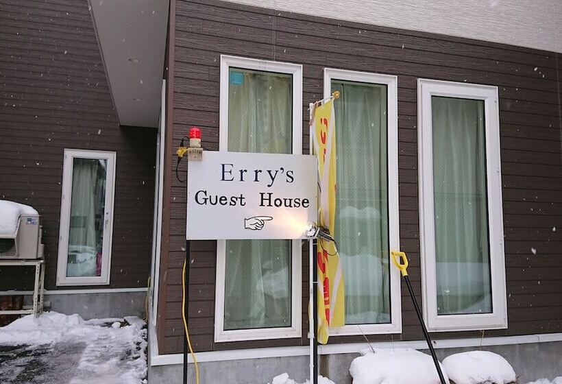 Erry S Guesthouse Sapporo   Hostel