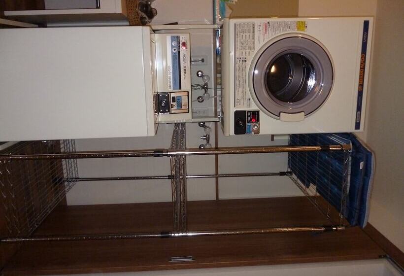 Erry S Guesthouse Sapporo   Hostel