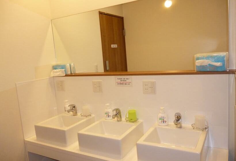 Erry S Guesthouse Sapporo   Hostel