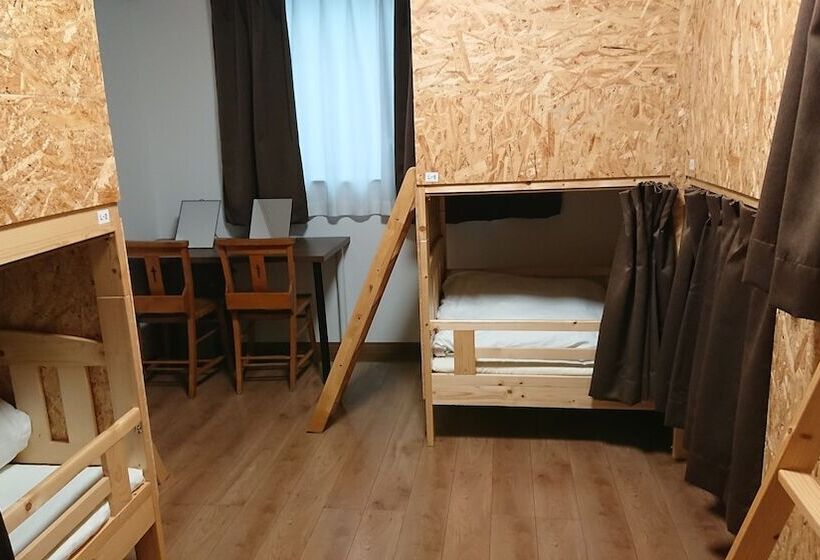 Erry S Guesthouse Sapporo   Hostel