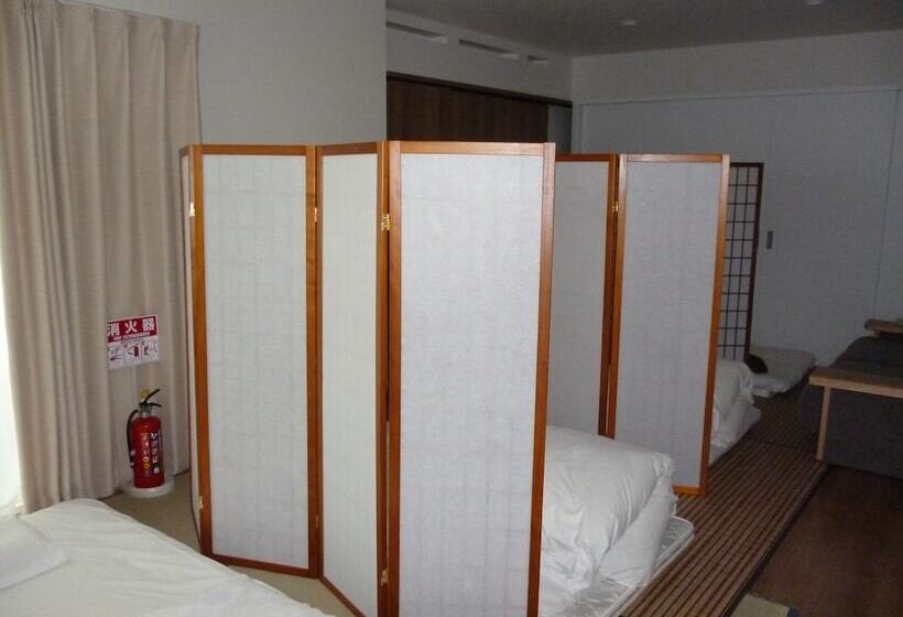 Erry S Guesthouse Sapporo   Hostel