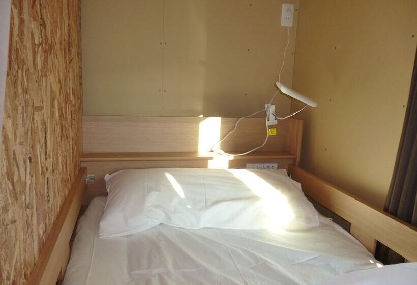 Erry S Guesthouse Sapporo   Hostel