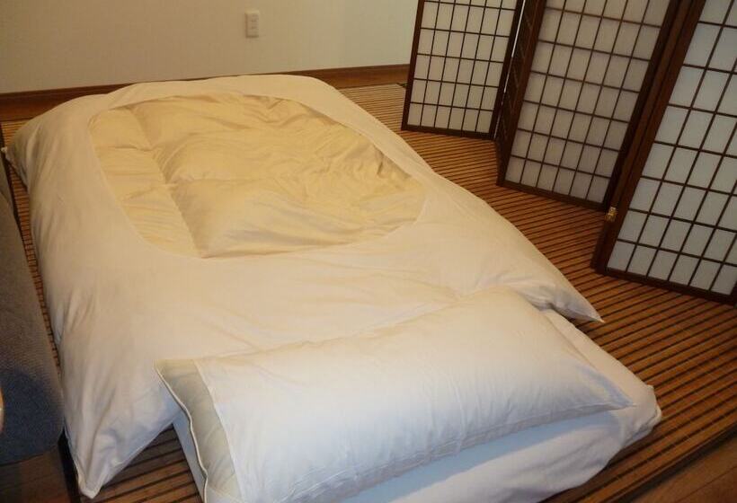 Erry S Guesthouse Sapporo   Hostel