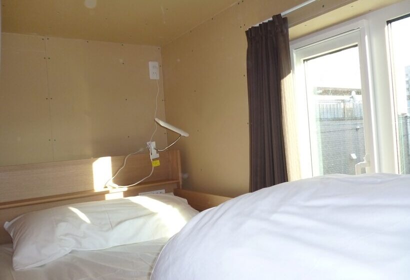 Erry S Guesthouse Sapporo   Hostel