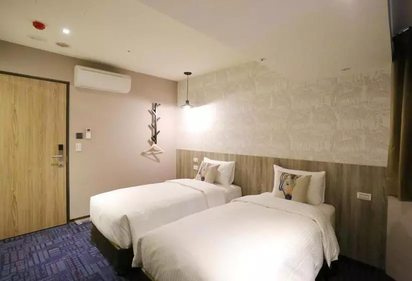 Ark Hotel   Changan Fuxing方舟商業股份有限公司