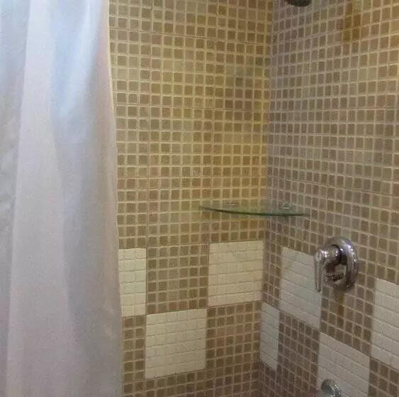 ホテル Bhammar S Inn   A Pure Veg