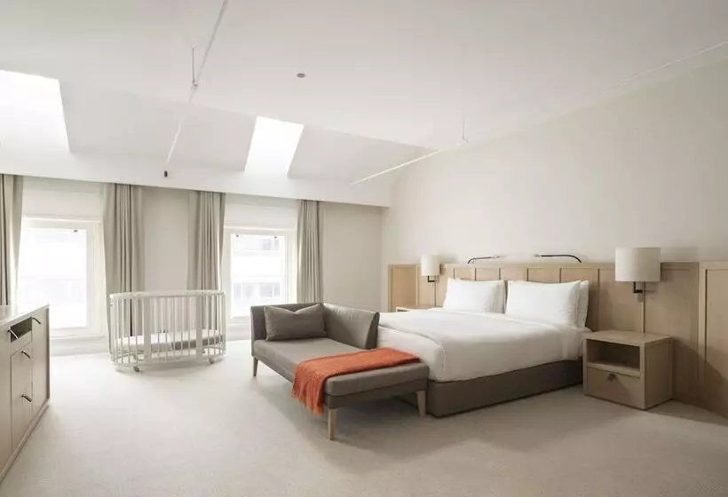 בית מלון כפרי Como The Treasury