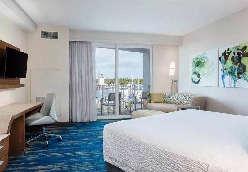 فندق Courtyard By Marriott Faro Blanco Resort