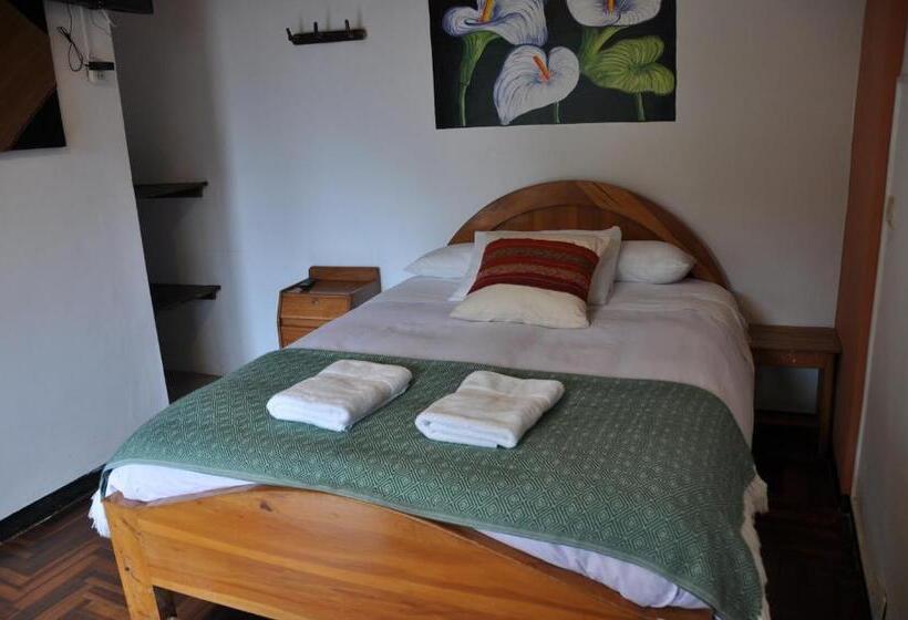 ホテル Las Orquideas Ollantaytambo