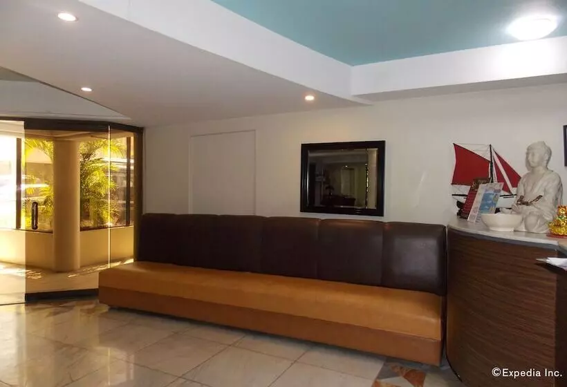 Hotel Regatta Residence