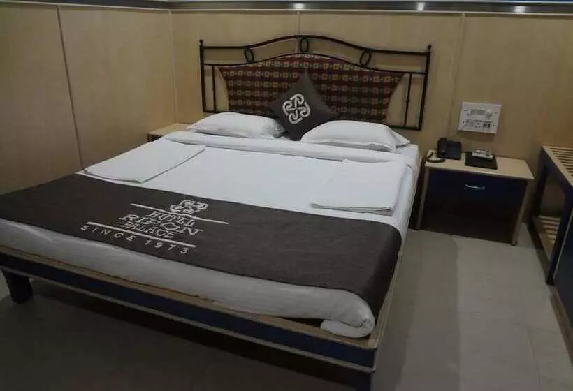 בית מלון כפרי Ripon Palace