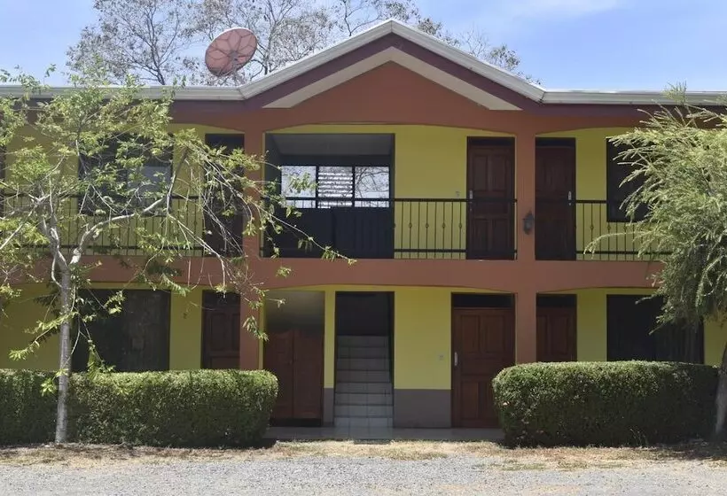 酒店 Santa Ana Liberia Airport