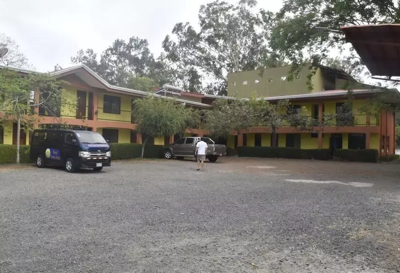酒店 Santa Ana Liberia Airport