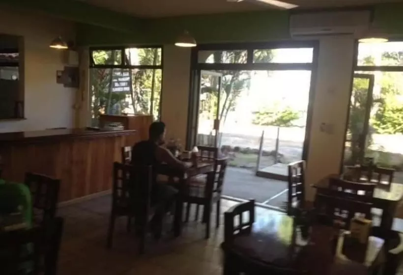 酒店 Santa Ana Liberia Airport