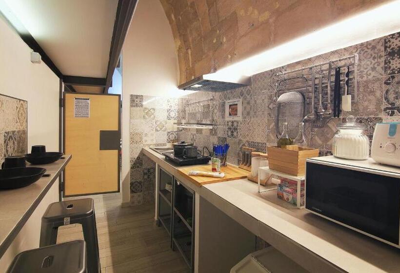 Ostello Dei Sassi   Matera Hostels