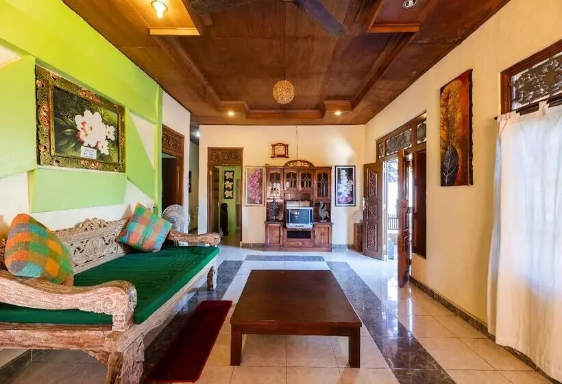 פנסיון Ume Sita Villa And Homestay