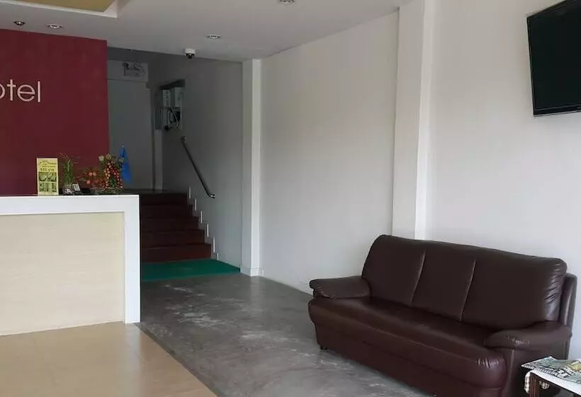 The Living Hotel At Surat Thani