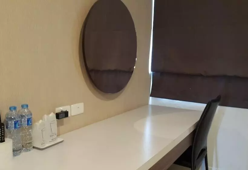 The Living Hotel At Surat Thani