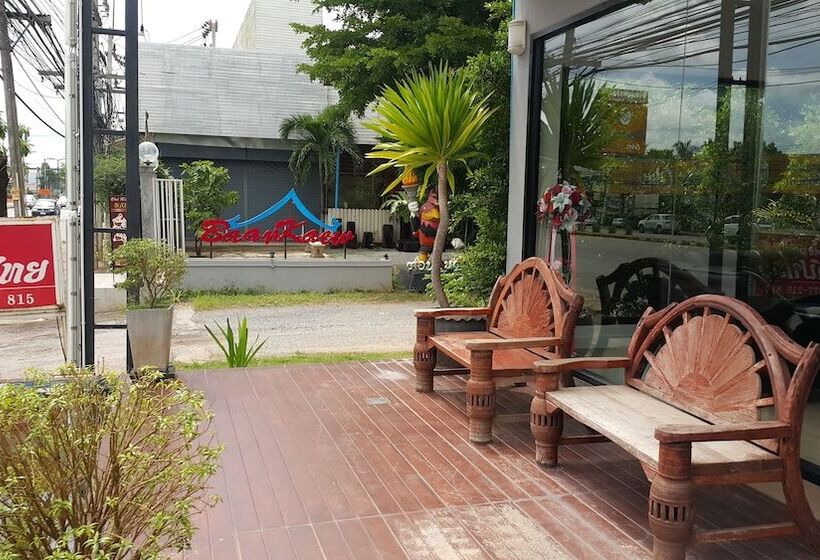 The Living Hotel At Surat Thani