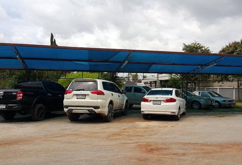 The Living Hotel At Surat Thani