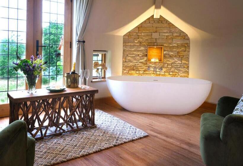 مبيت وإفطار Abbots Grange Manor House