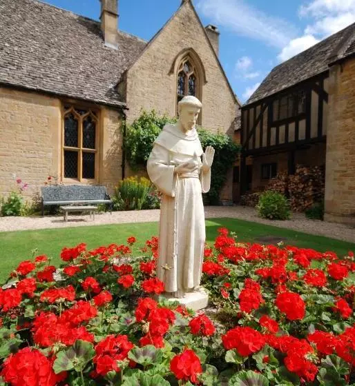 Bed and Breakfast Abbots Grange Manor House